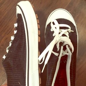 Corduroy vans platform 🌻